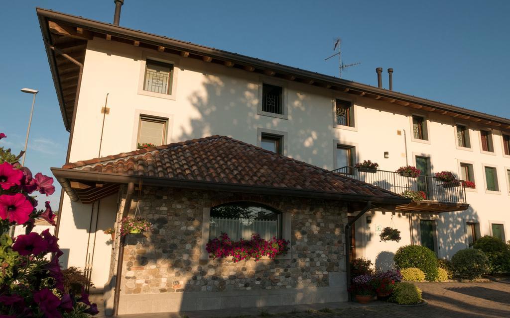 Agriturismo Residence Caporale Remanzacco Екстер'єр фото
